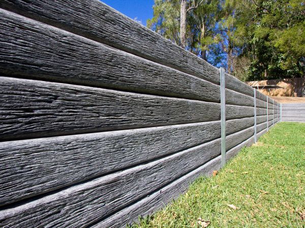 Concrete Sleepers & Galvanised Posts