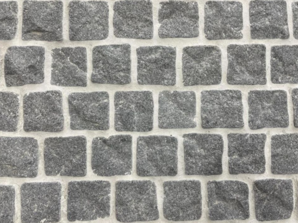 Regent Grey Tumbled Cobblestones