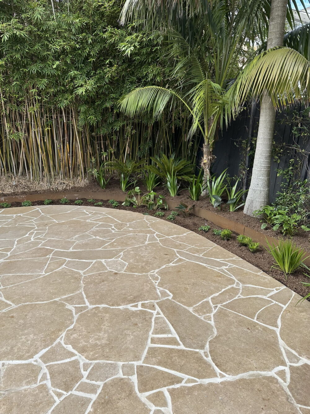 Amalfi Limestone Crazy Pave - Image 4