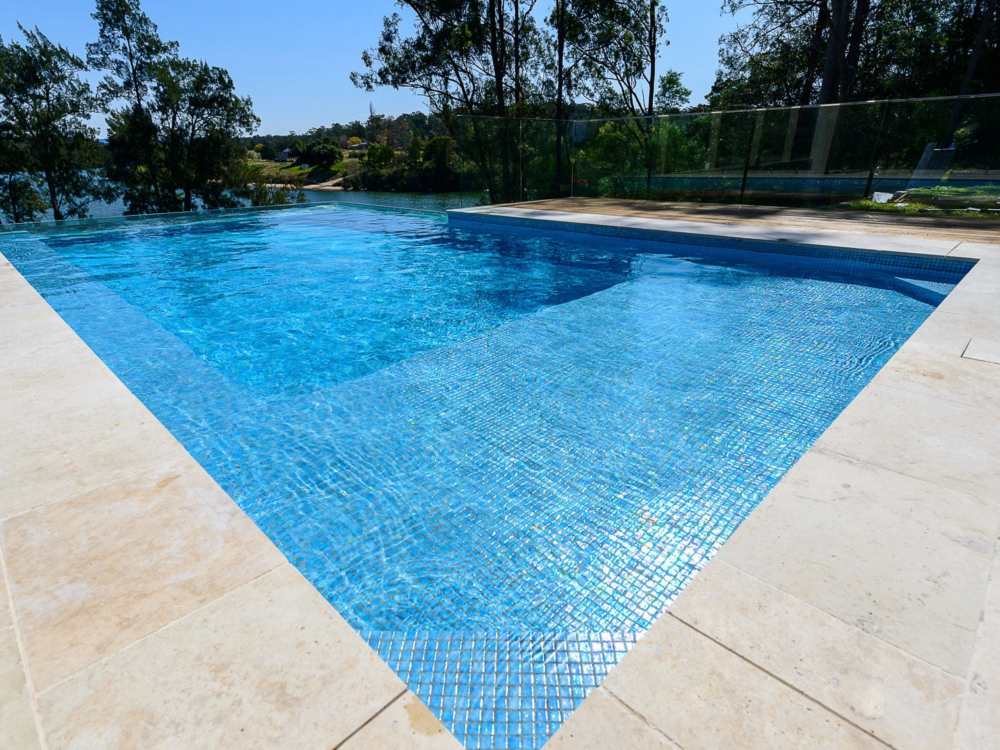 Ezarri Iris Azur Mosaic - Image 2