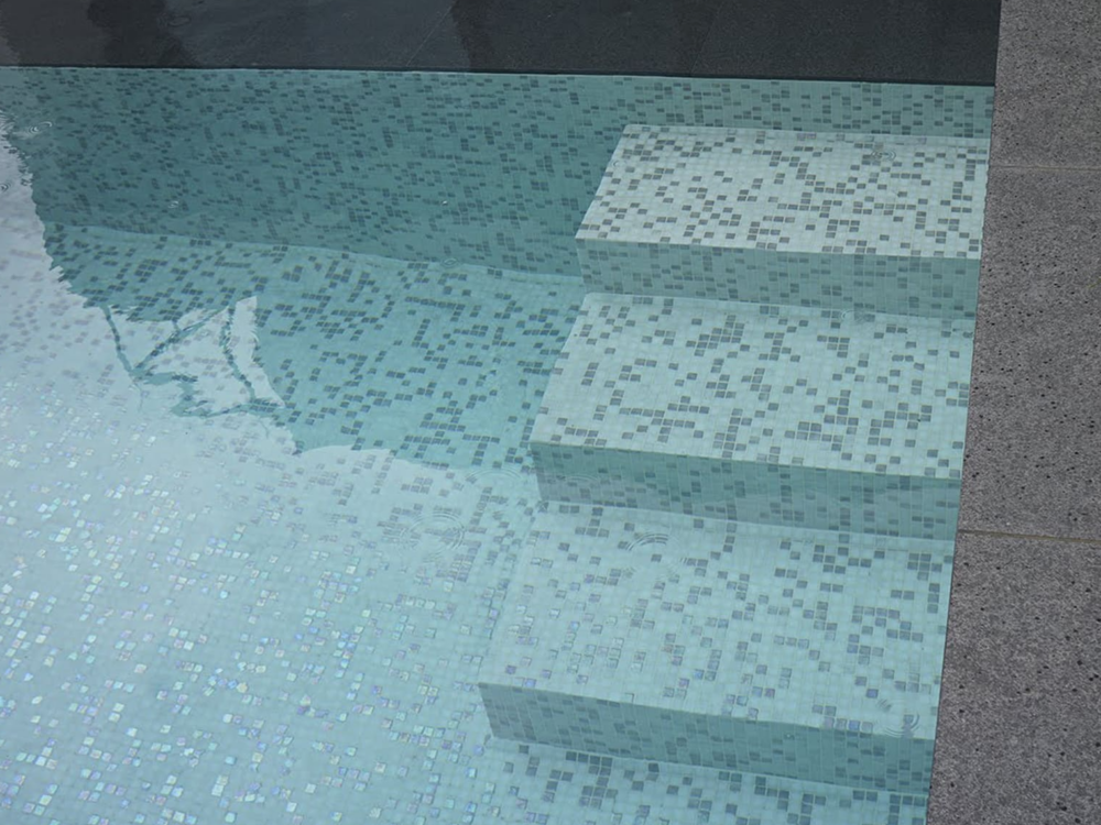 Ezarri Iris Mix Stone - Image 2