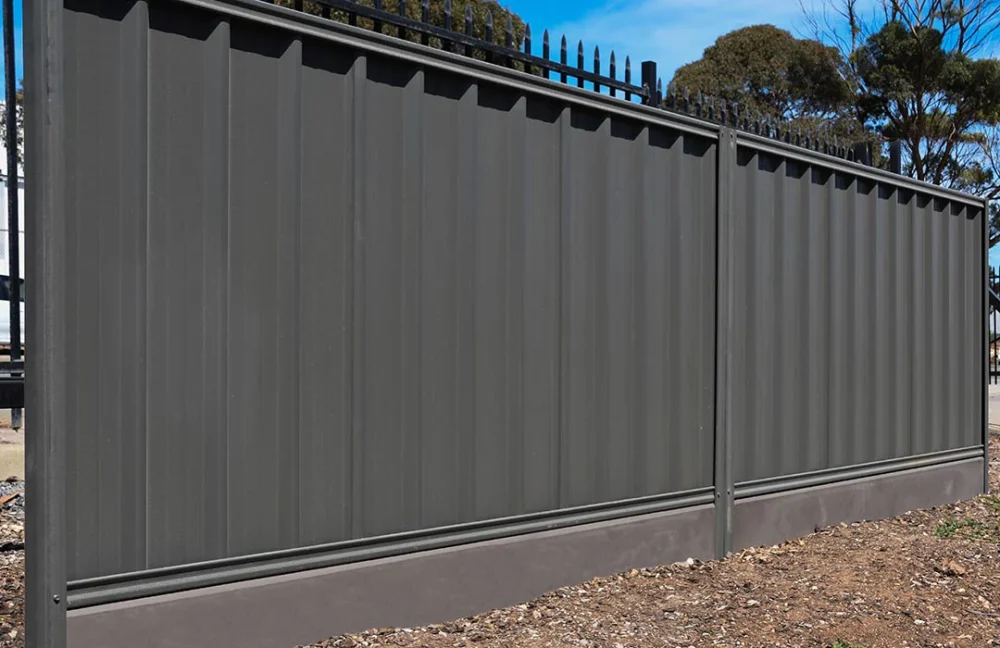 Charcoal Under fence Plinths Colourbond